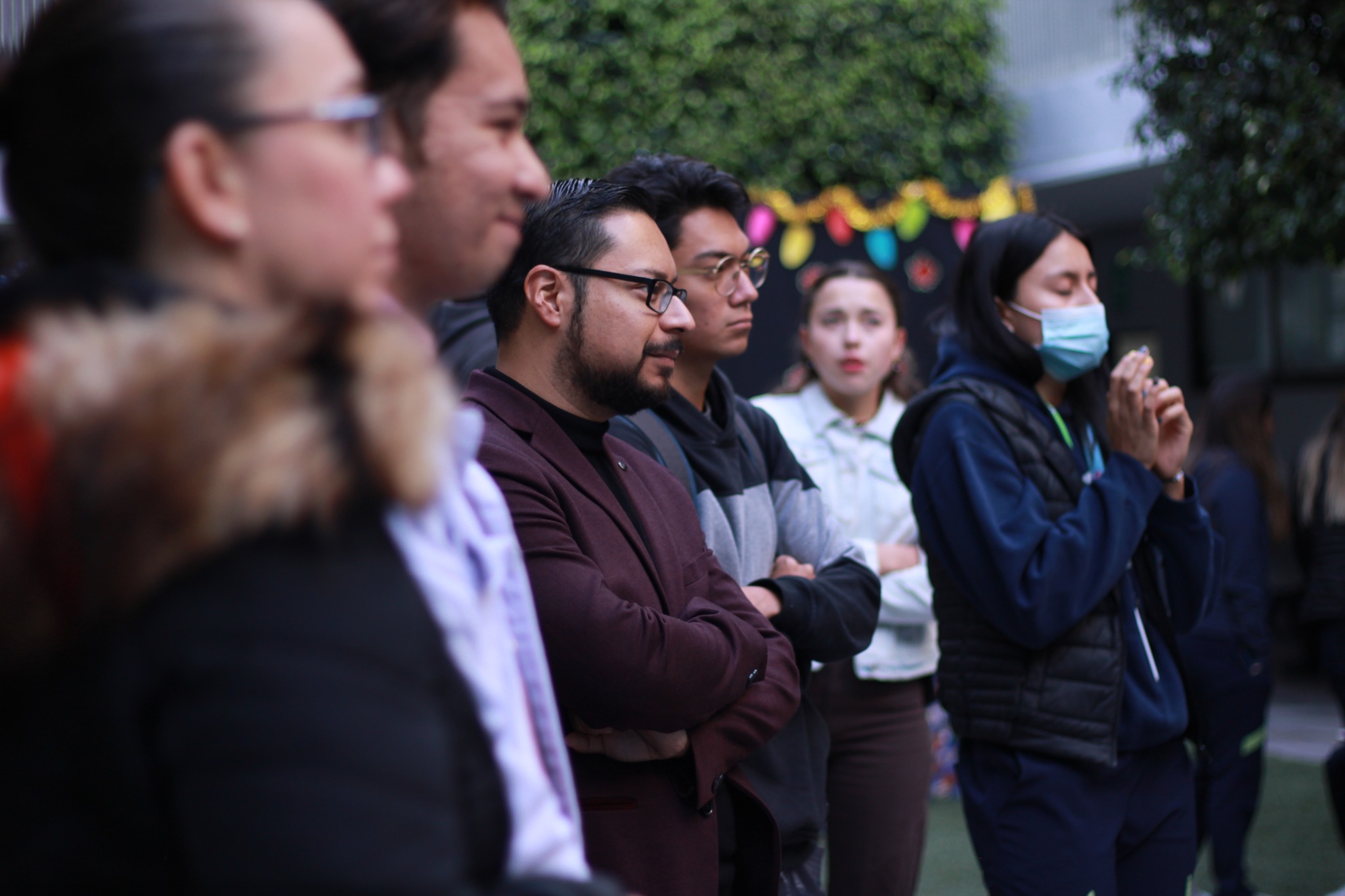 ALUMNOS DE PSICOLOGÍA PRESENTAN CARTELES