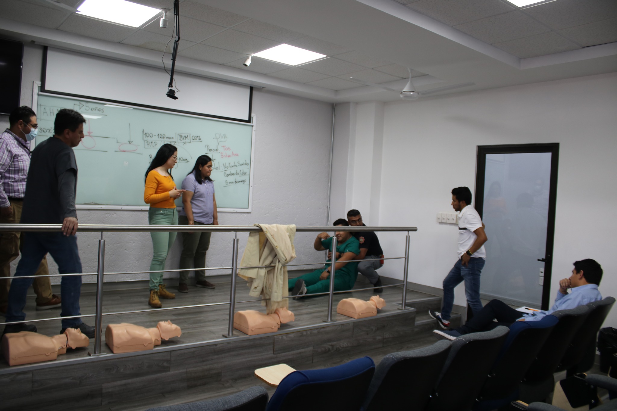 CAPACITACIÓN PRIMEROS AUXILIOS EN EL AULA