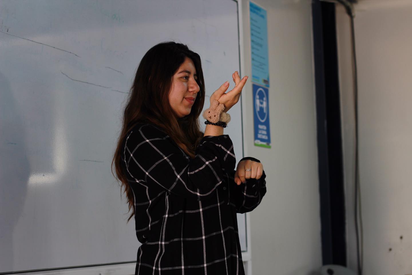 TALLER DE LENGUA DE SEÑAS PARA TURISMO INCLUSIVO