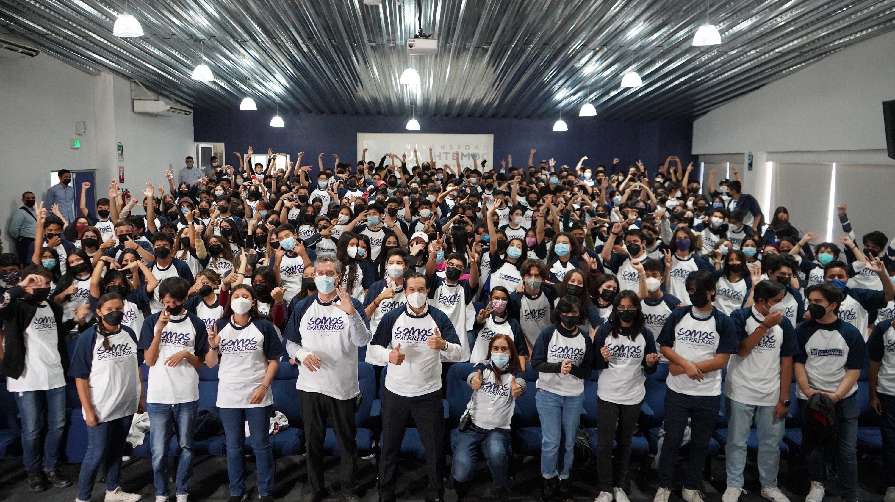 ¡BIENVENIDOS GUERREROS DE PREPA!