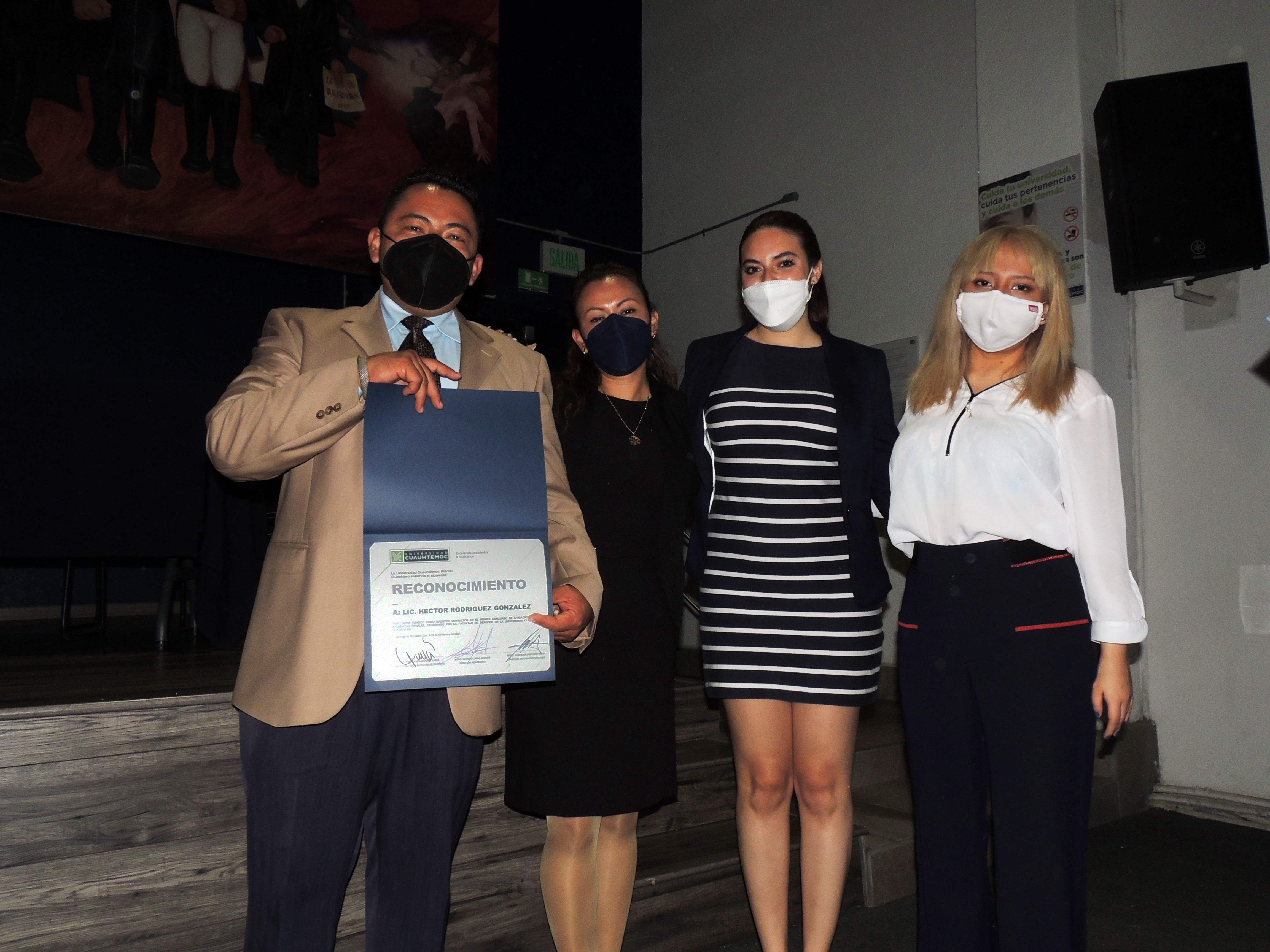 Alumnos de la Licenciatura en Derecho llevan a cabo el primer Concurso de Litigación en Audiencias Penales.