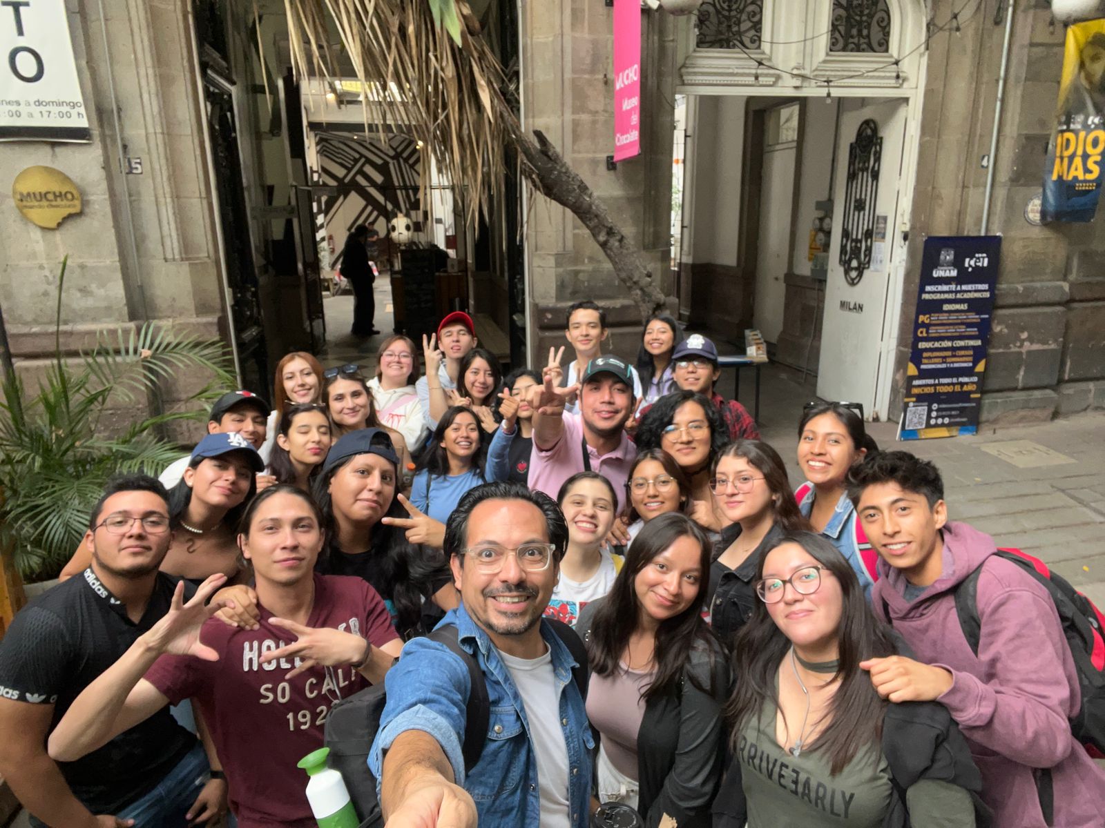 ALUMNOS DE TURISMO VISITAN EL MUSEO DEL CHOCOLATE Y EL MERCADO SAN JUAN EN CDMX