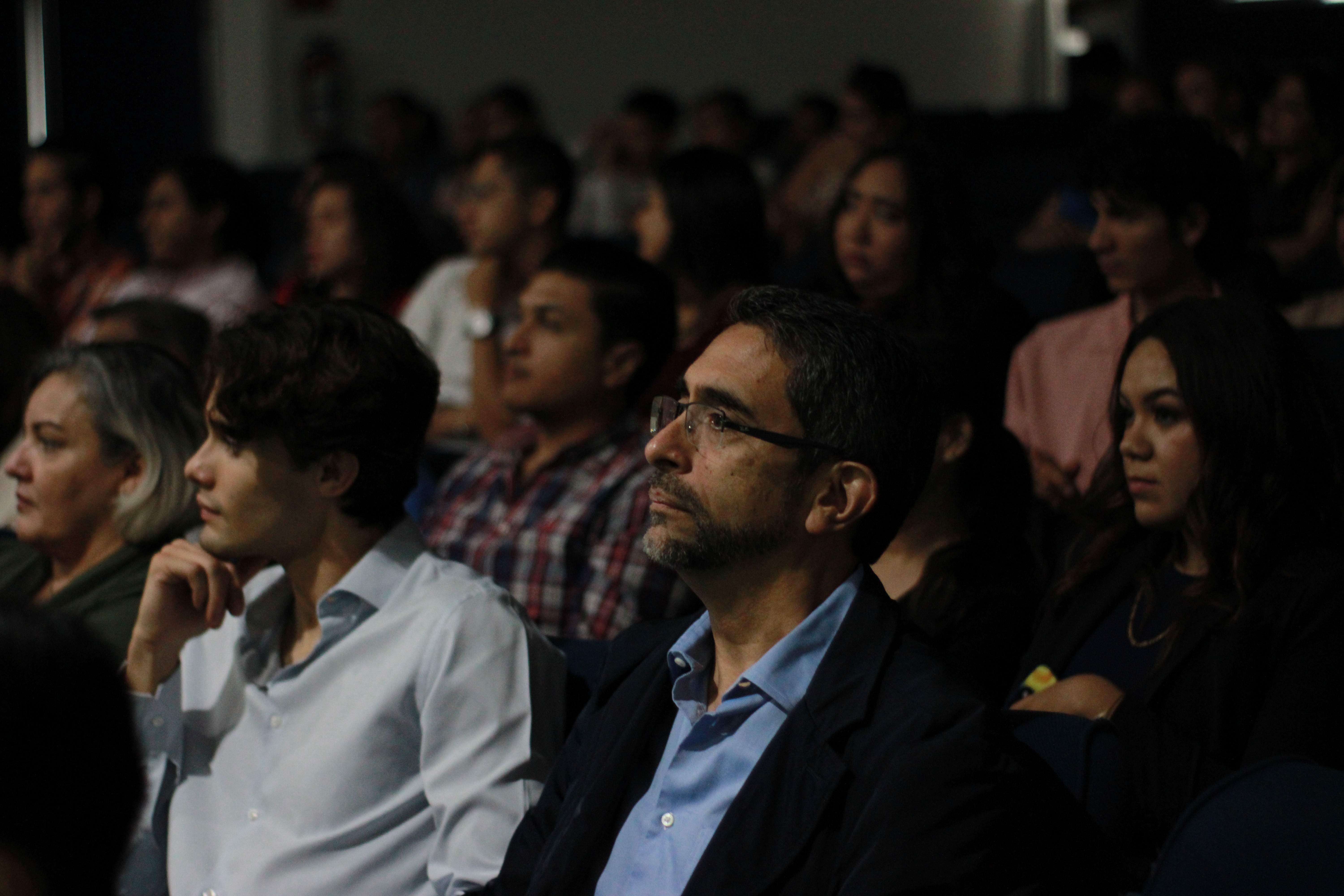 PRESENTACIÓN DE CORTOMETRAJE EL DÍA DESPUÉS