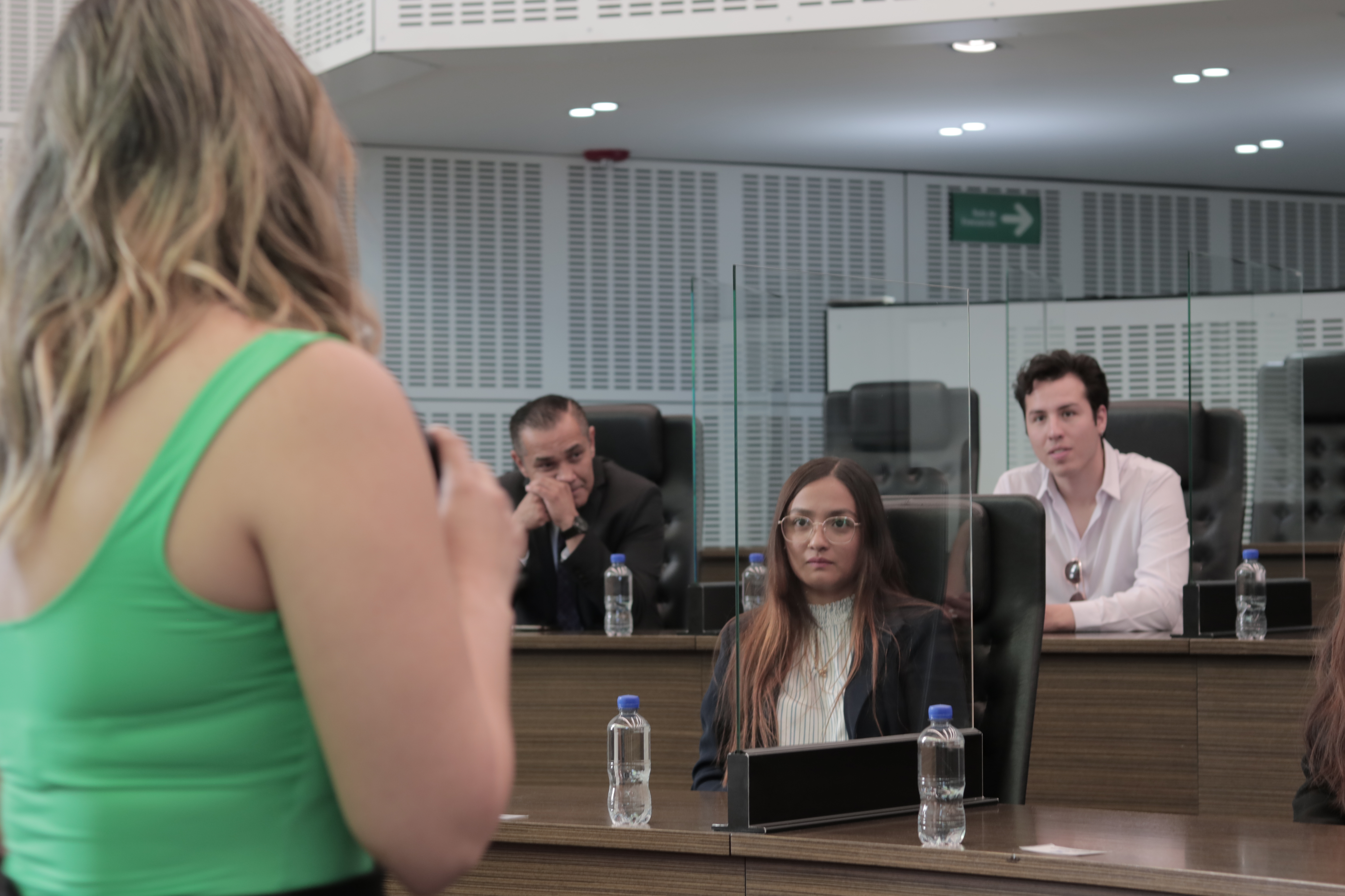 ALUMNOS DE DERECHO VISITAN EL CONGRESO DEL ESTADO DE QUERÉTARO