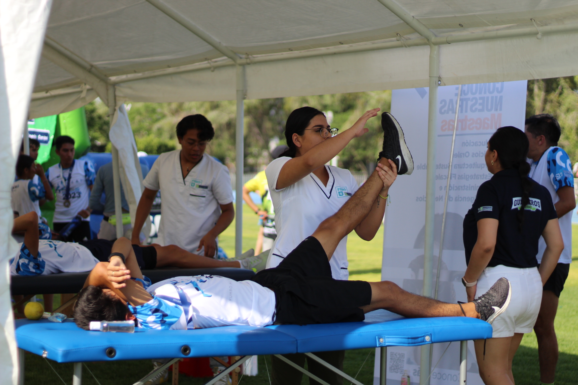 FISIOTERAPIA BRINDÓ TRATAMIENTOS DE RECUPERACIÓN EN LA “CARRERA DEL ESTUDIANTE 2023”