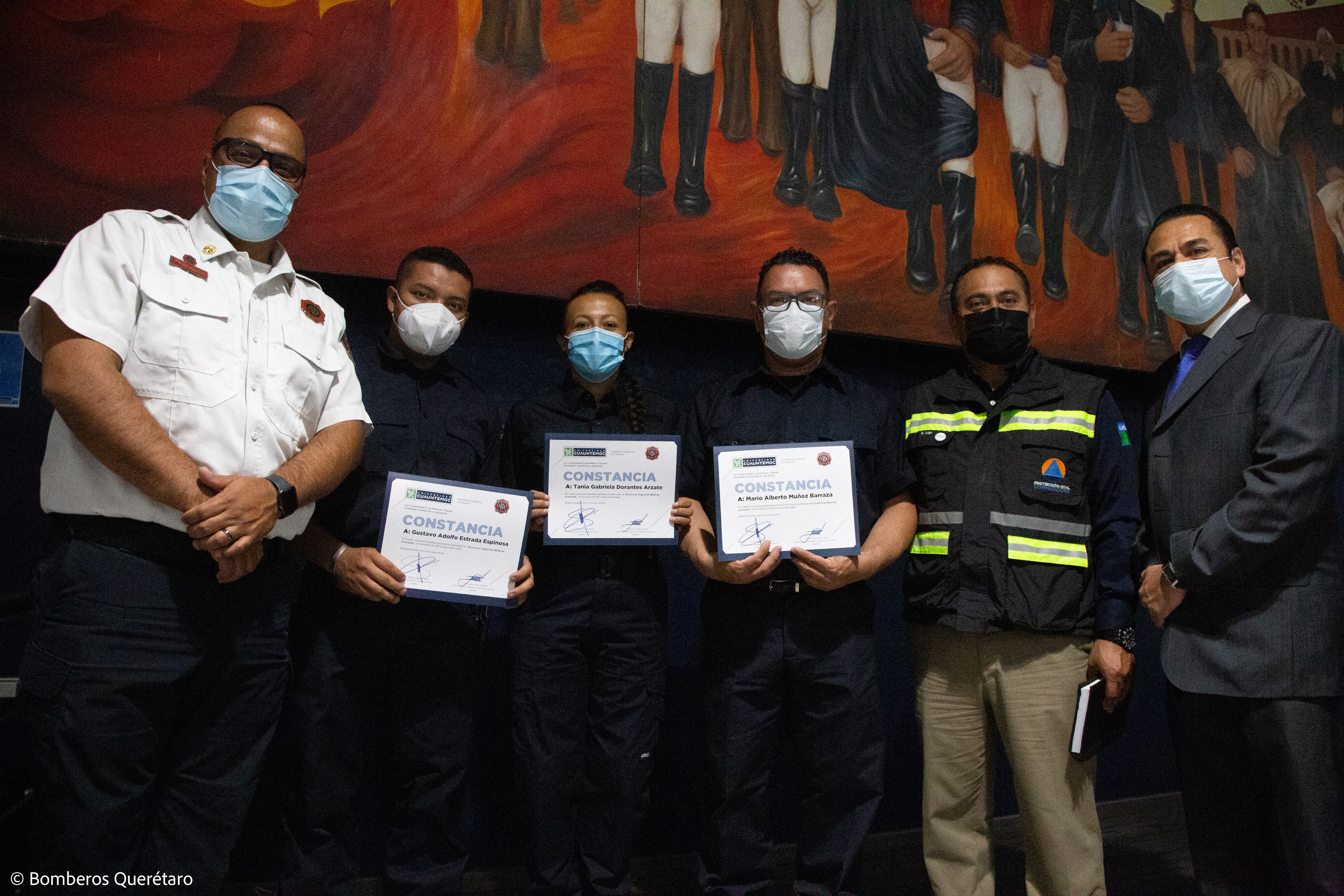 GRADUACIÓN DEL CUERPO TÉCNICO DE LOS BOMBEROS DE QUERÉTARO