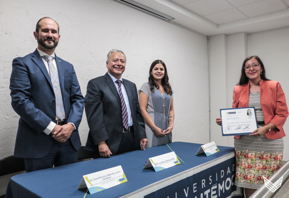 4ta Generación del Diplomado en Endodoncia, se gradúa