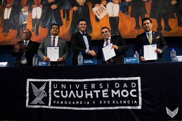 Firma de convenio UC – Colegio de Abogados Litigantes de Querétaro