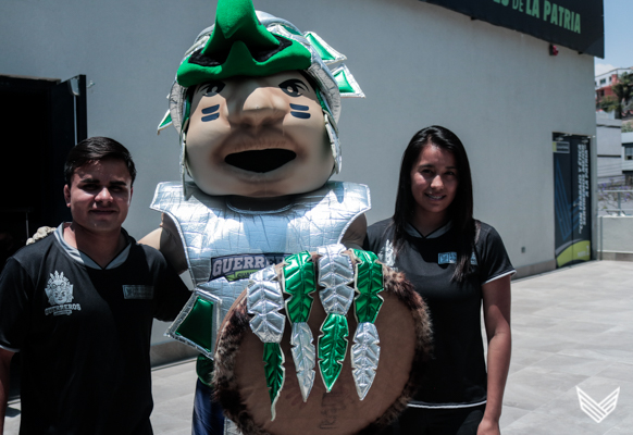 Entrega de uniforme a nuestros Guerreros