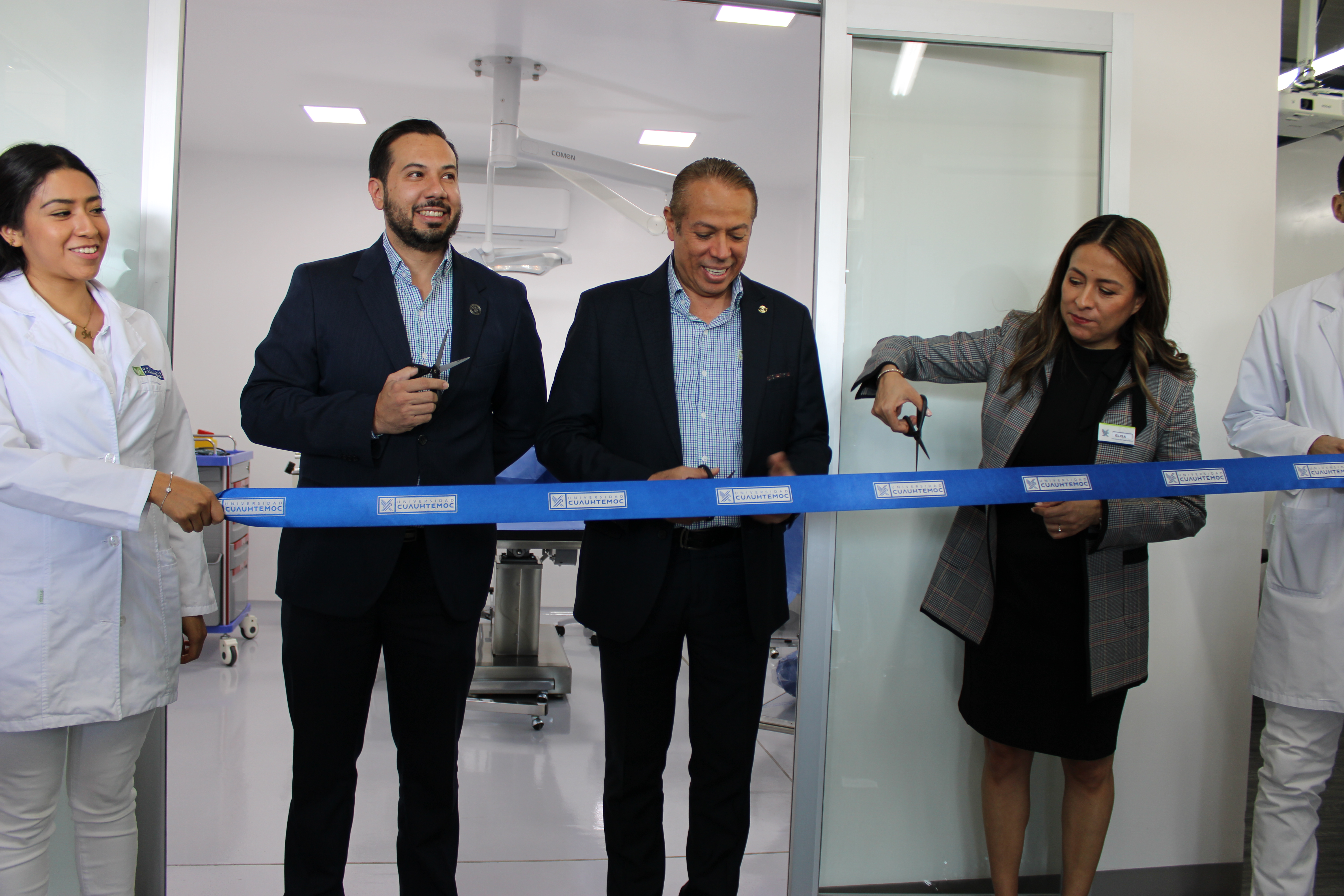 ¡INAUGURACIÓN DEL NUEVO QUIRÓFANO DE MEDICINA!