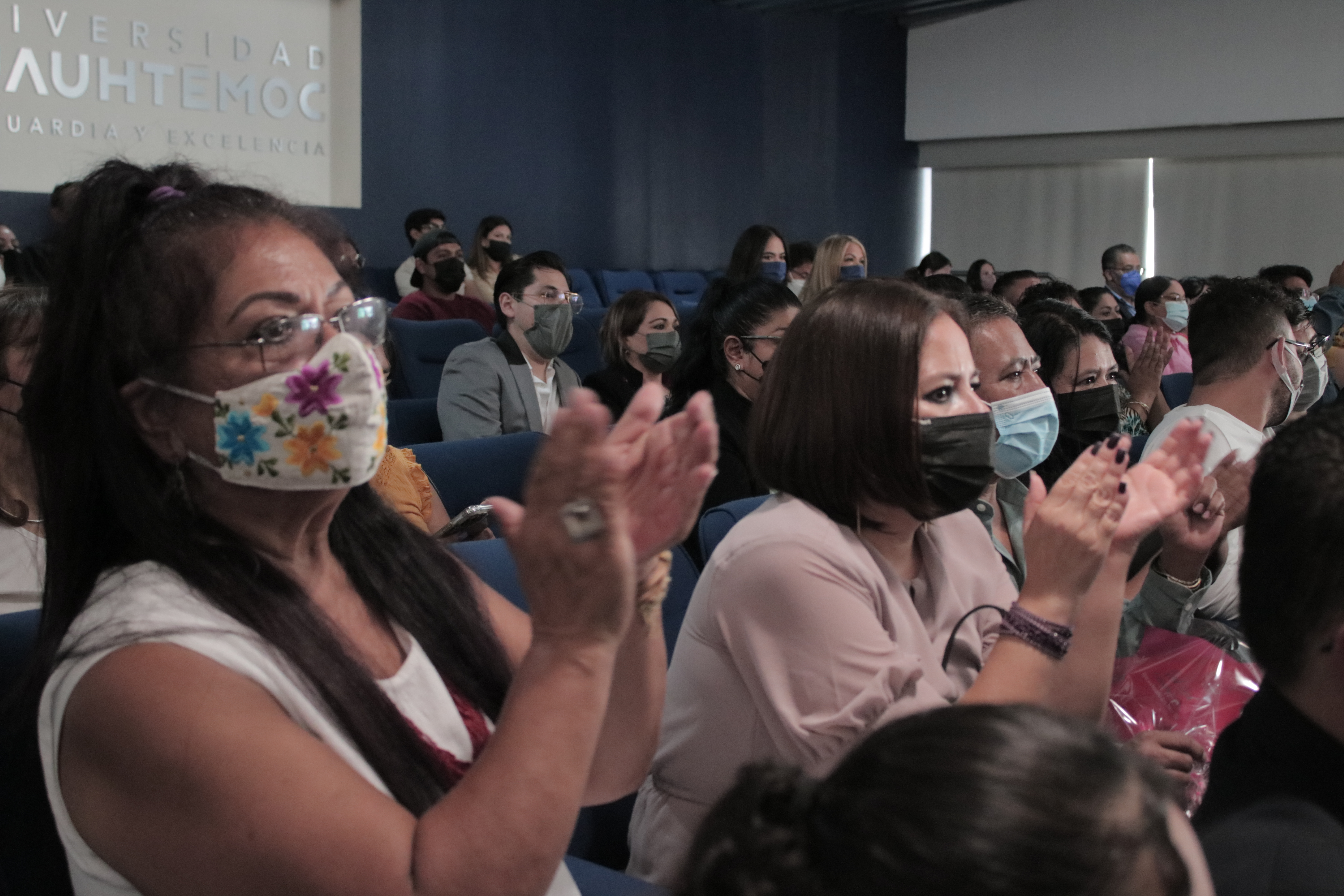 ENTREGA DE RECONOCIMIENTOS A GUERREROS DESTACADOS