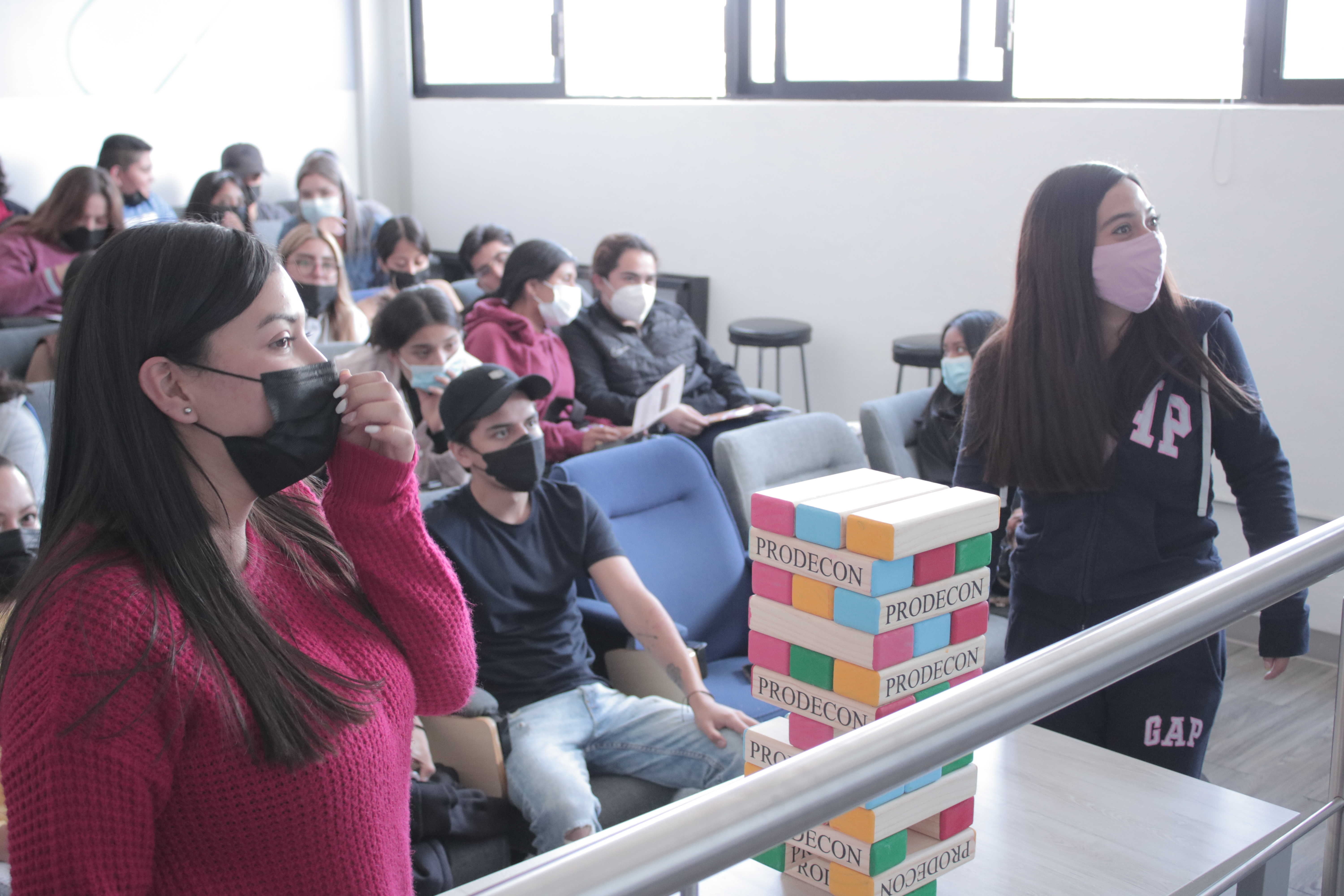 PRODECON VISITA LA UNIVERSIDAD CUAUHTÉMOC CON SU PLÁTICA 