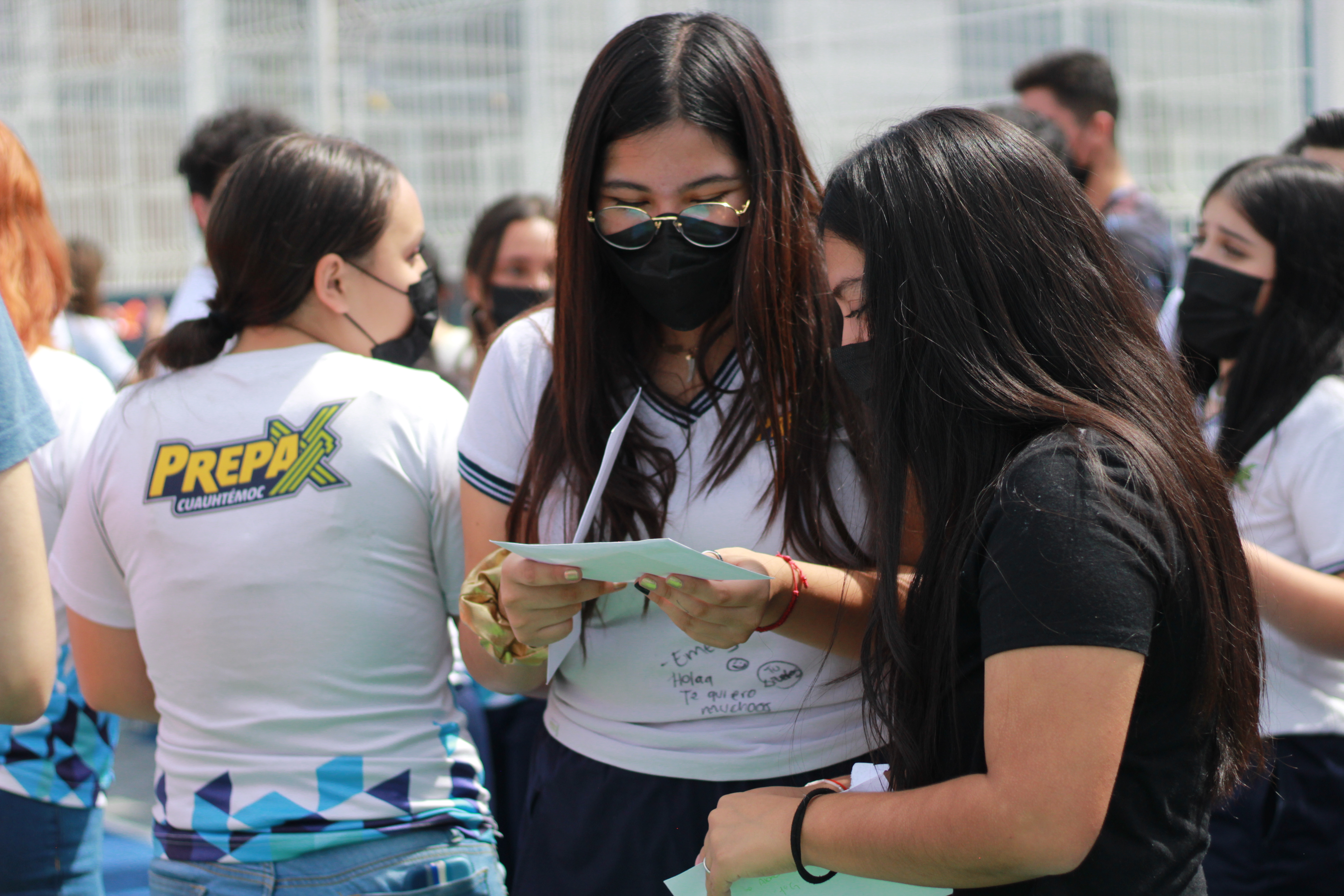 “GUERREROS POR SIEMPRE’’ SE DESPIDEN ALUMNOS DE PREPARATORIA