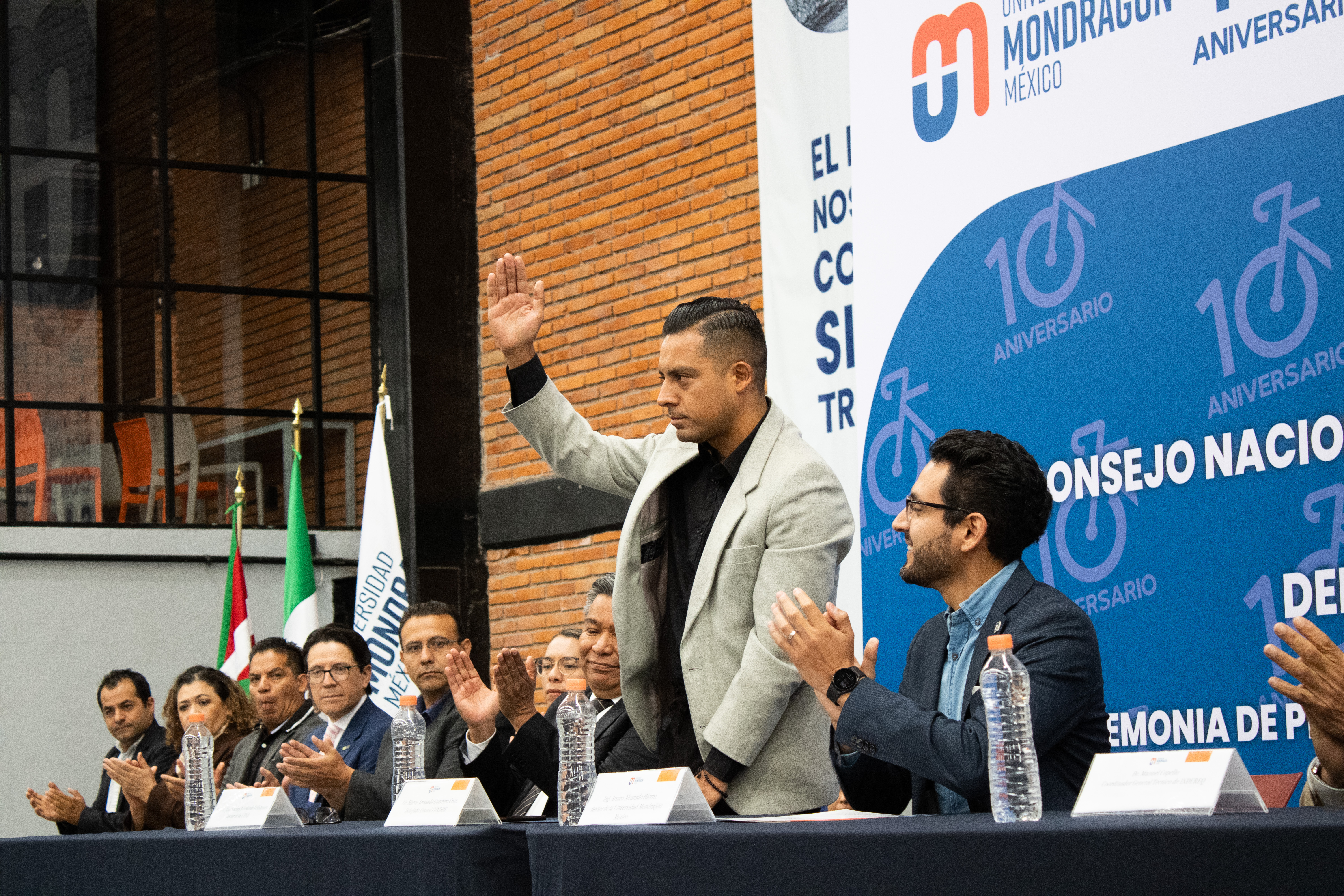 GUERREROS RECIBEN RECONOCIMIENTOS EN LA CEREMONIA DE PREMIACIÓN DE CONDDE 2023