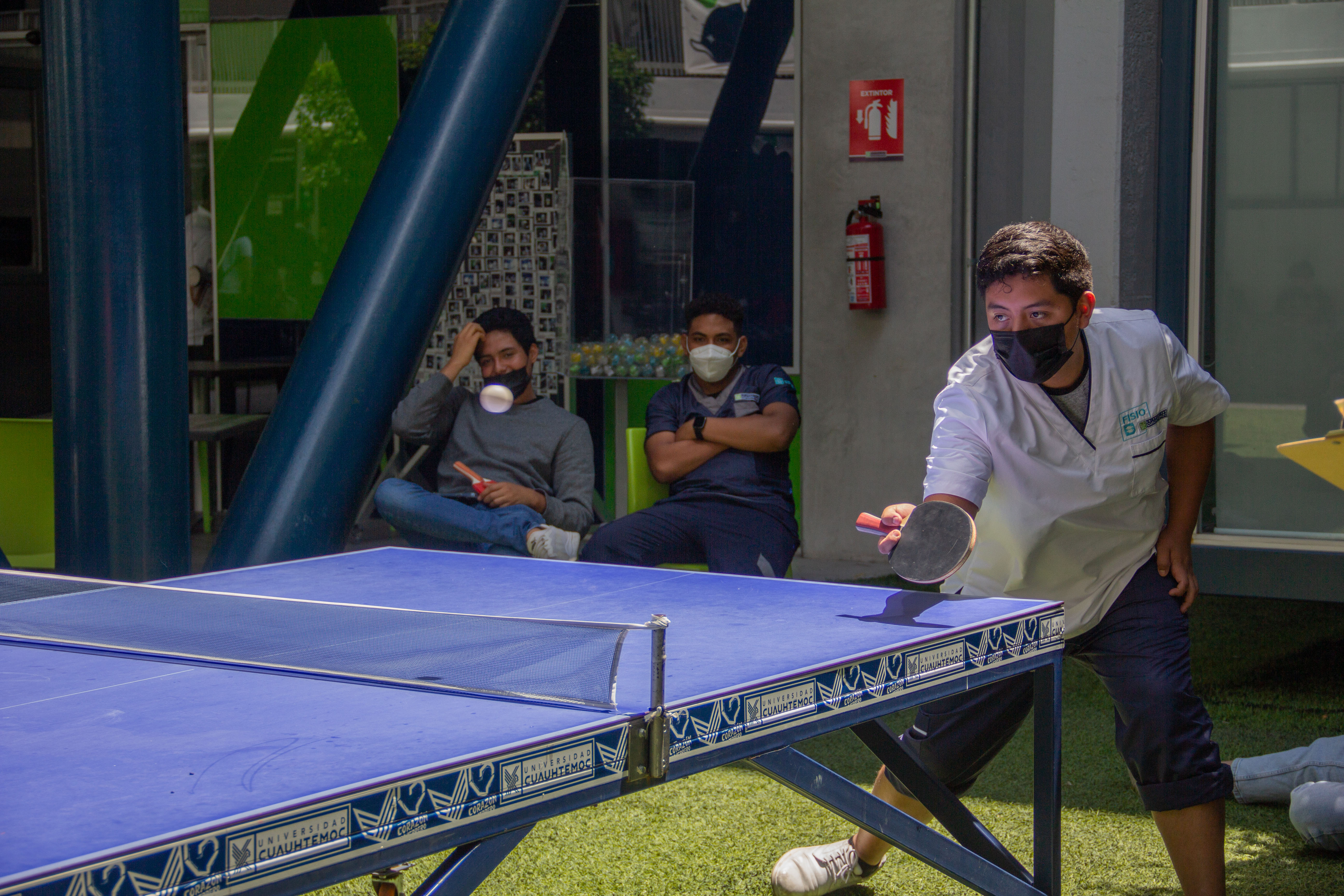 Alumno de odontología es campeón en el Torneo de Tenis de Mesa