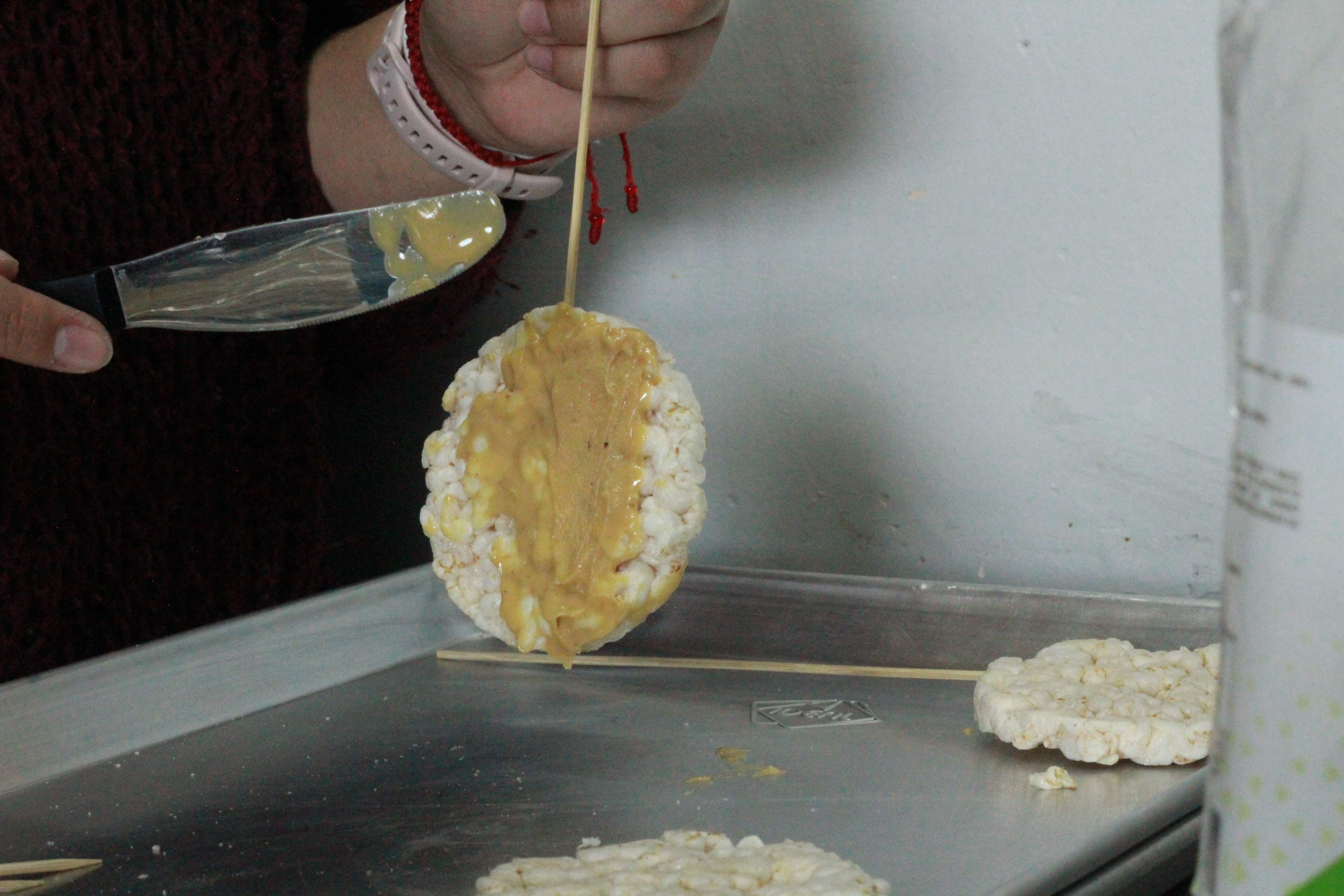 Primera generación de la Licenciatura en Nutrición participa en concurso por el Día del Nutriólogo.