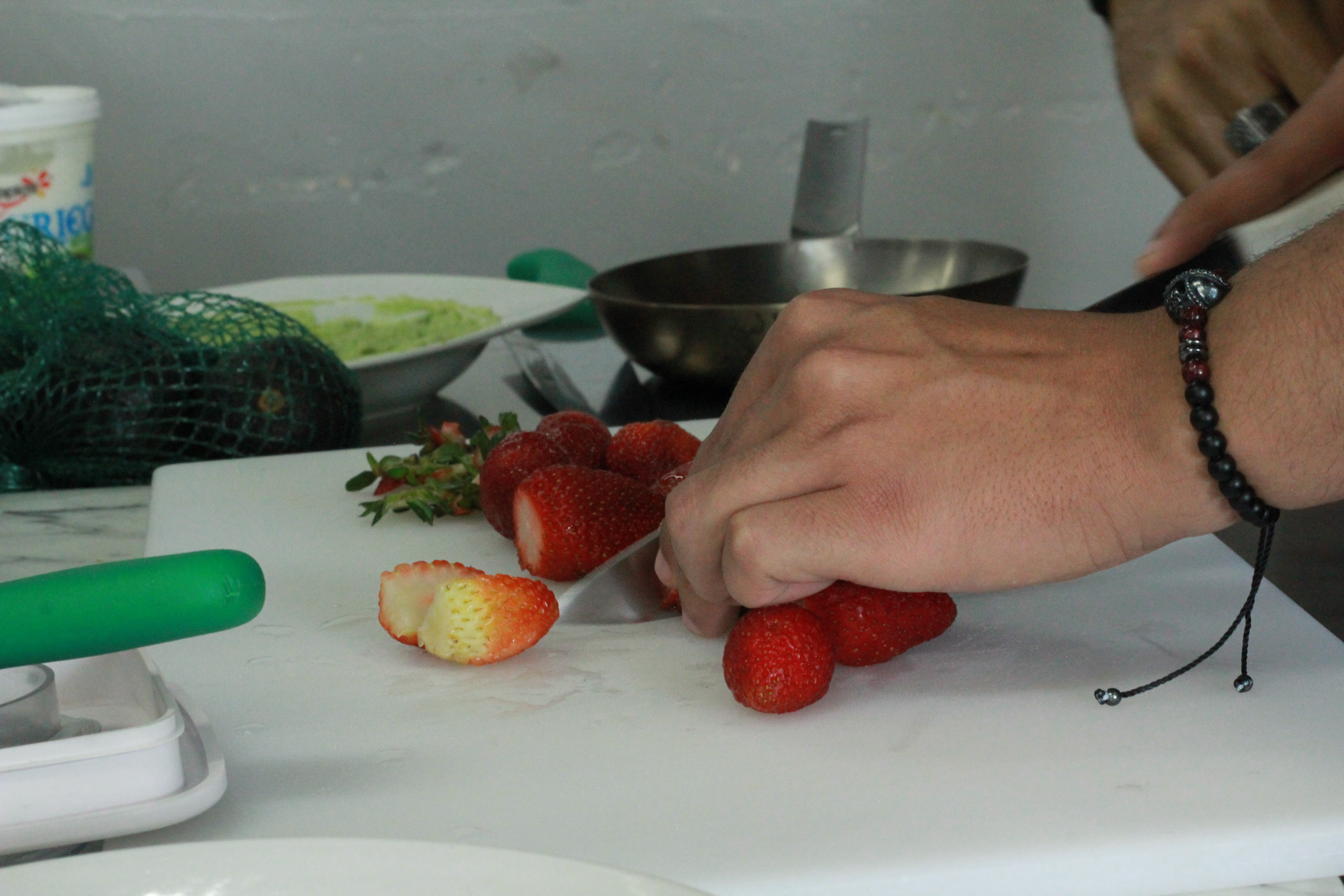 Primera generación de la Licenciatura en Nutrición participa en concurso por el Día del Nutriólogo.