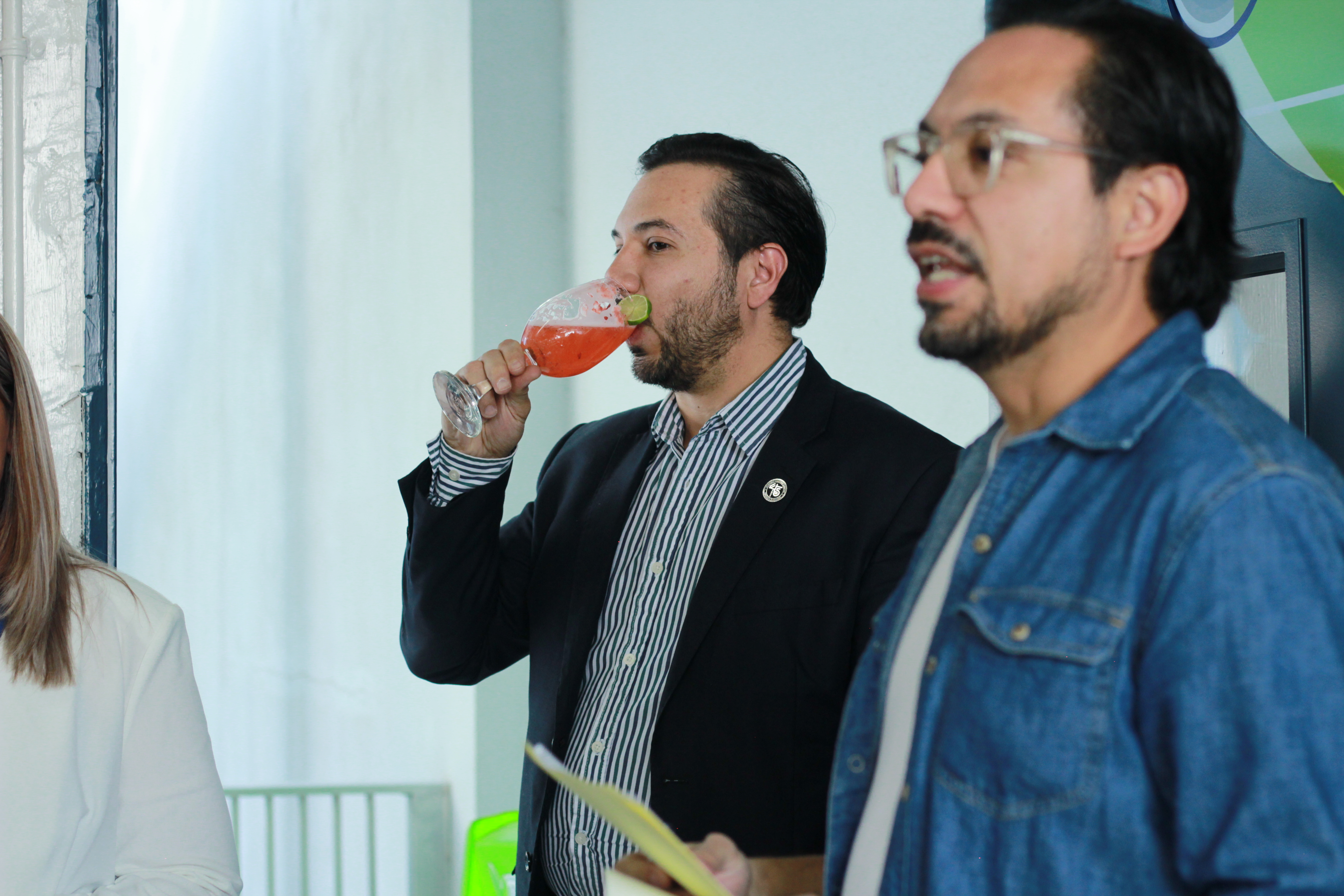 Primera generación de la Licenciatura en Nutrición participa en concurso por el Día del Nutriólogo.