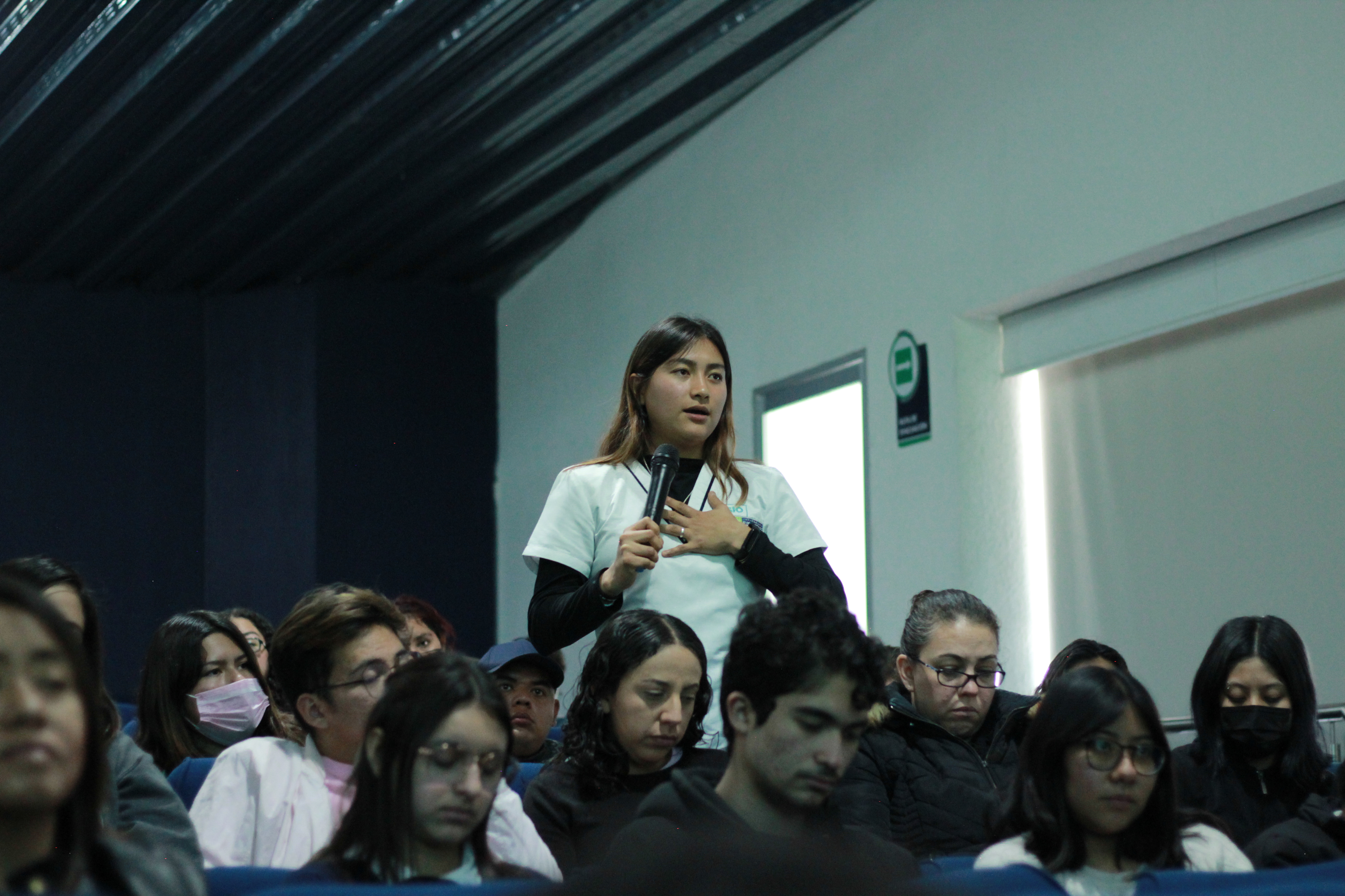 Ponencia: “Guerreros por el bienestar del paciente oncológico.’’