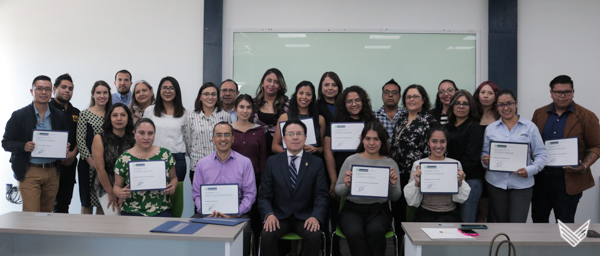 Se graduó la 1er generación del Curso de Servicio al Cliente