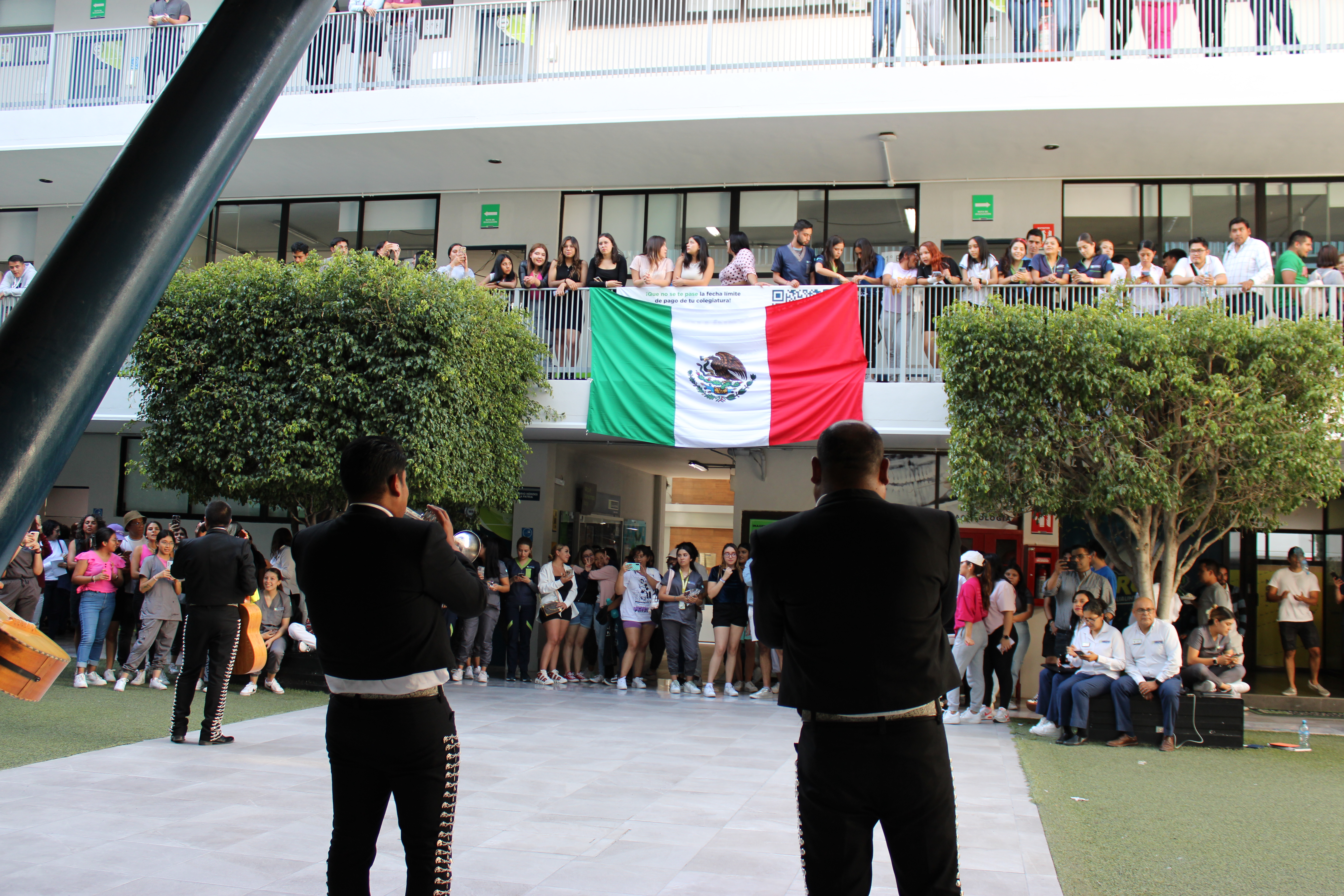 ASÍ SE VIVIÓ LA CELEBRACIÓN DEL DÍA DE LA INDEPENDENCIA EN LA UCQ