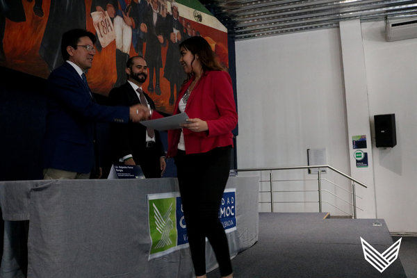 Entrega de reconocimientos a la 3ra generación